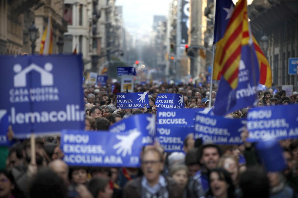 Manifestación para pedir la acogida de refugiados en Barcelona