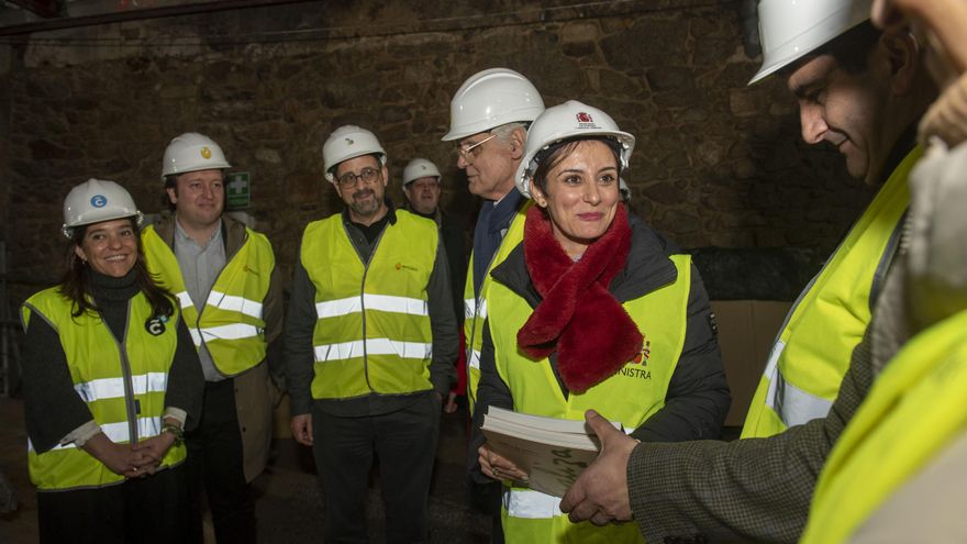 La ministra Isabel Rodríguez visita en A Coruña las obras en la sede de la Real Academia Galega (RAG)