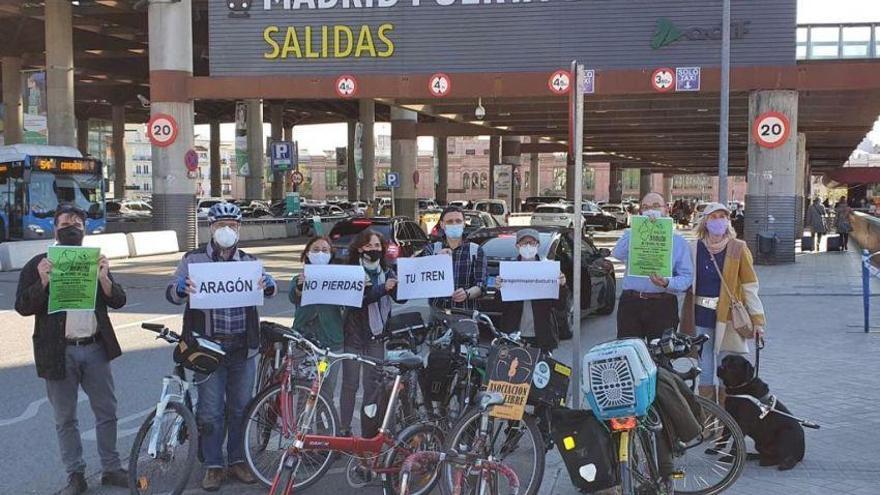 Más de 30 localidades aragonesas se movilizan este domingo por el tren