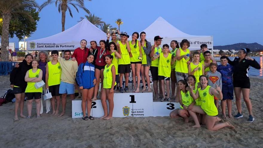 El Torneo de voley Reyes de la Playa reúne a 200 jugadores en Sant Antoni