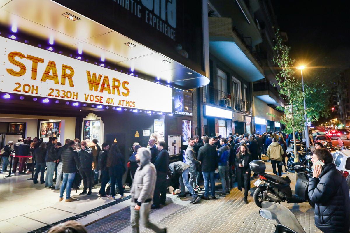Estreno de 'The raise of Skywalker' dentro de la maratón de Star Wars en el Cine Phenomena en 2019.