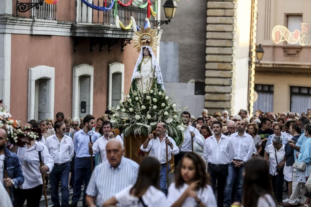 Fiestas en el Grupo Covadonga y en Cimadevilla