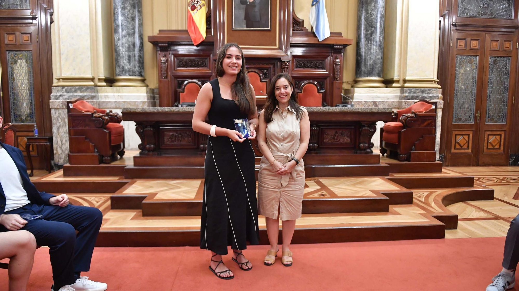 Homenaje en María Pita a los alumnos con mejores expedientes en la PAU 2025