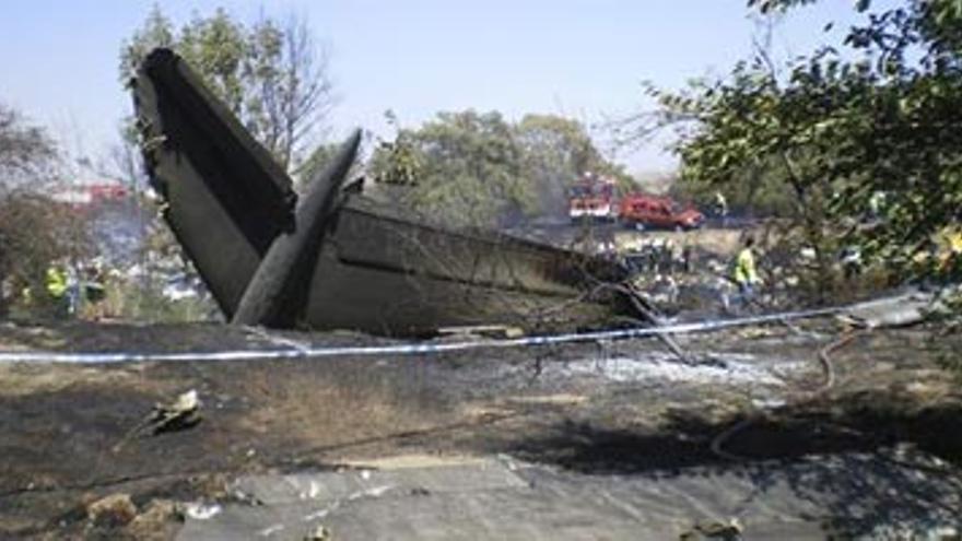 El accidente de un avión deja en Barajas un saldo de 153 muertos