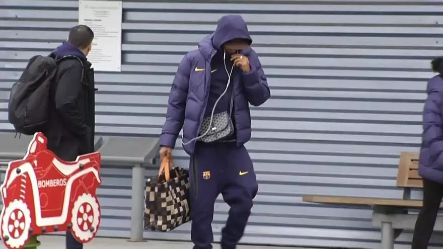 El Barça aterriza en Santander