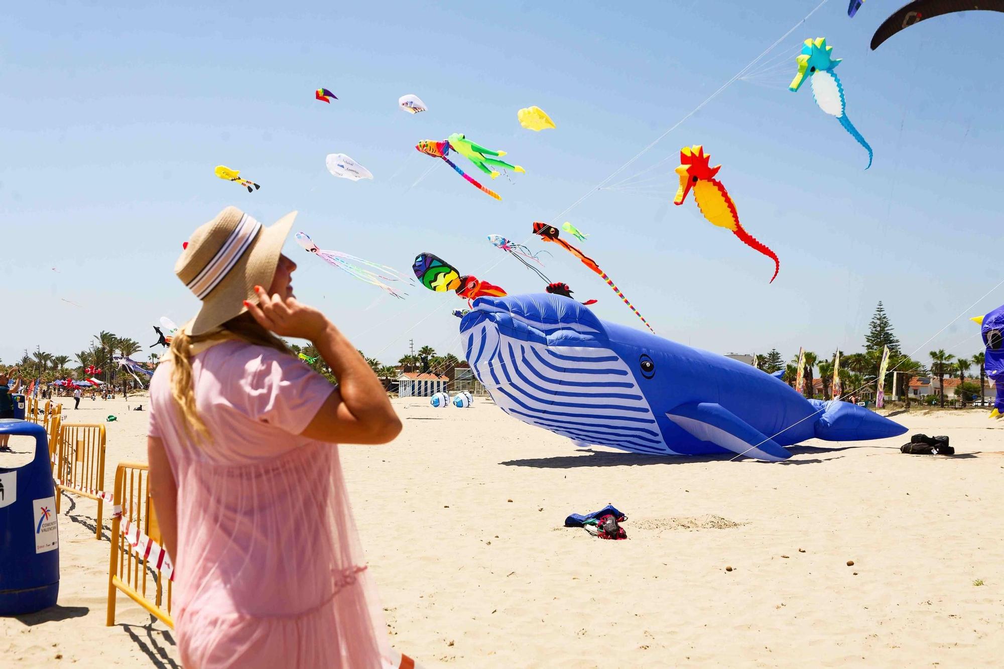 Las imágenes de la primera jornada del espectacular Festival del Viento de Castelló