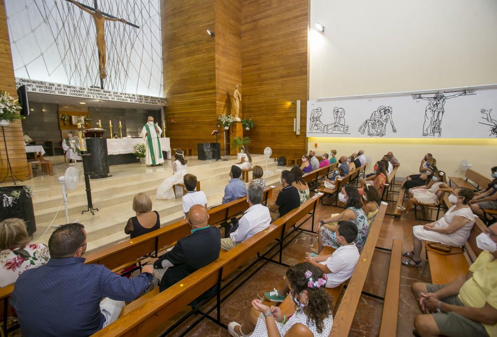 Las celebraciones más tradicionales adaptan sus ceremonias con medidas sanitarias frete al covid.