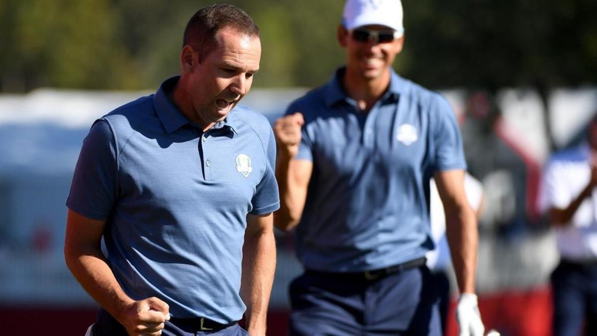 Sergio García, con Rafa Cabrera al fondo, celebra la victoria sobre Holmes y Moore.