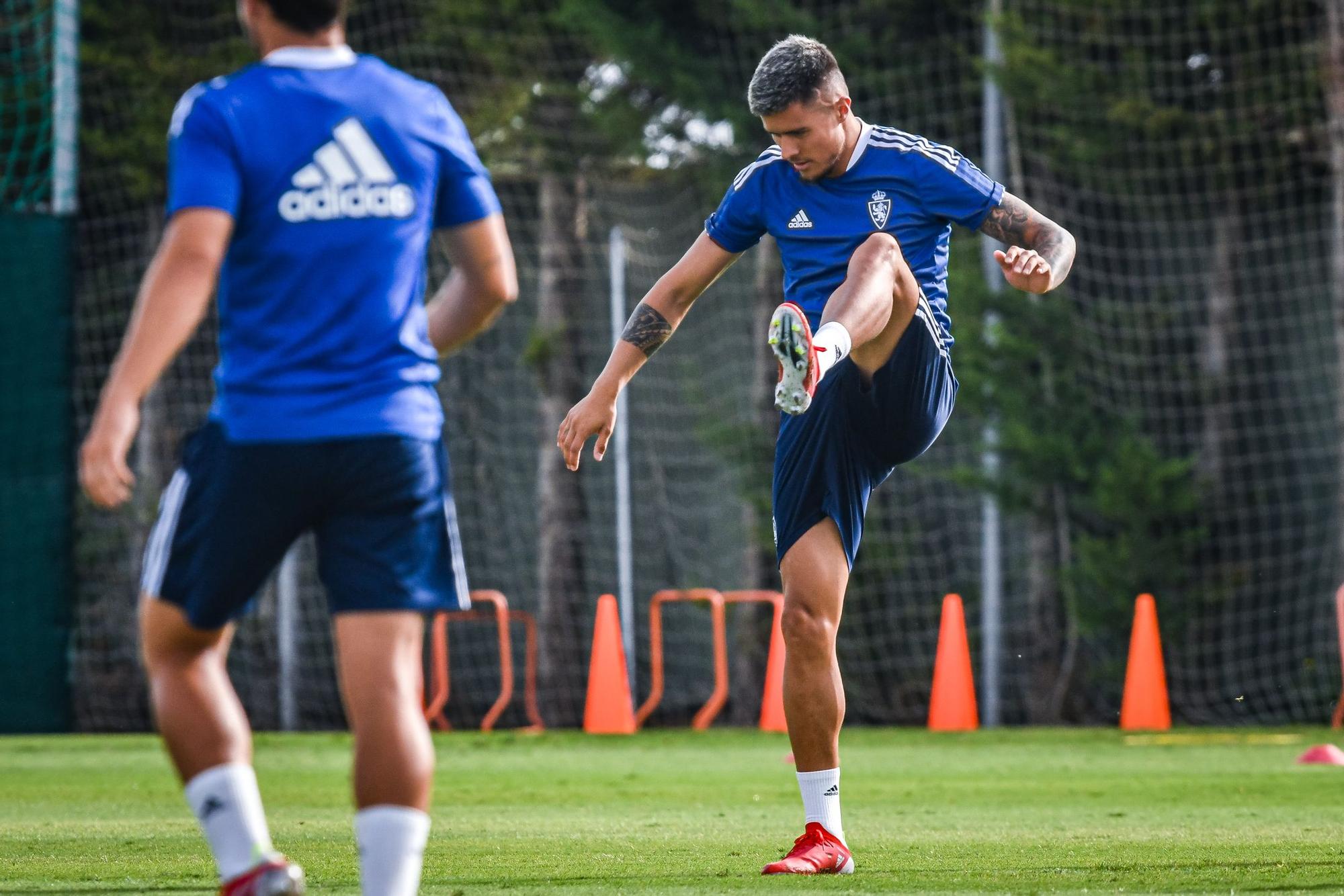 Segundo entrenamiento del Real Zaragoza en las instalaciones del las instalaciones de Pinatar Arena