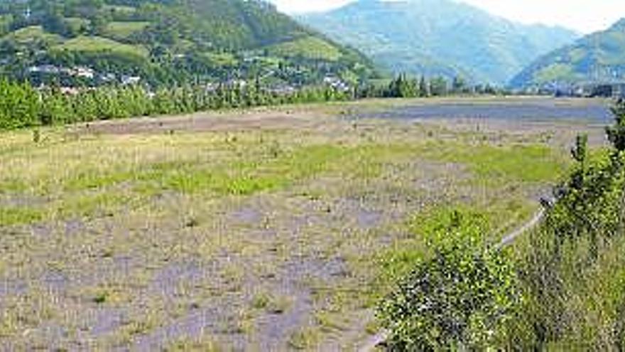 La escombrera de Reicastro, donde se ubicará el futuro polígono.