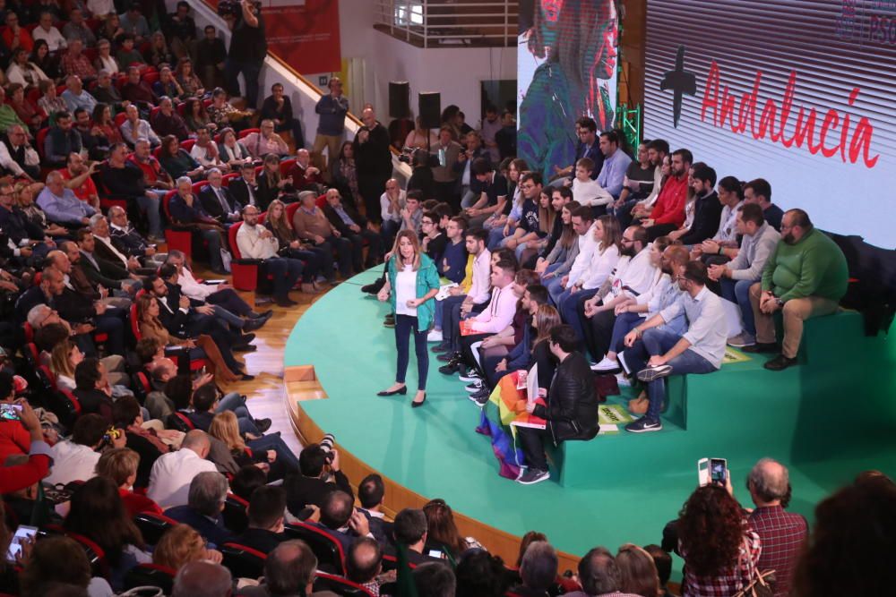 Susana Díaz participa en un acto electoral en la Facultad de Derecho