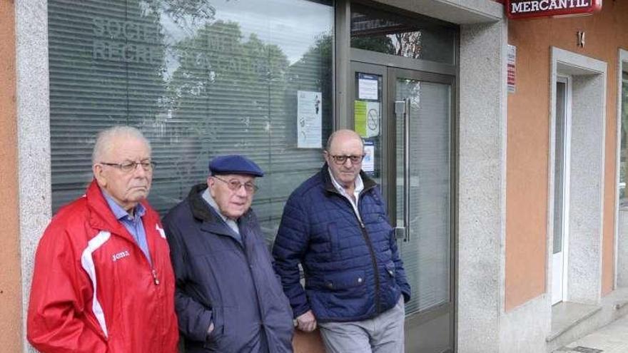 Socios fundadores del Mercantil de Caldas. // Noé Parga