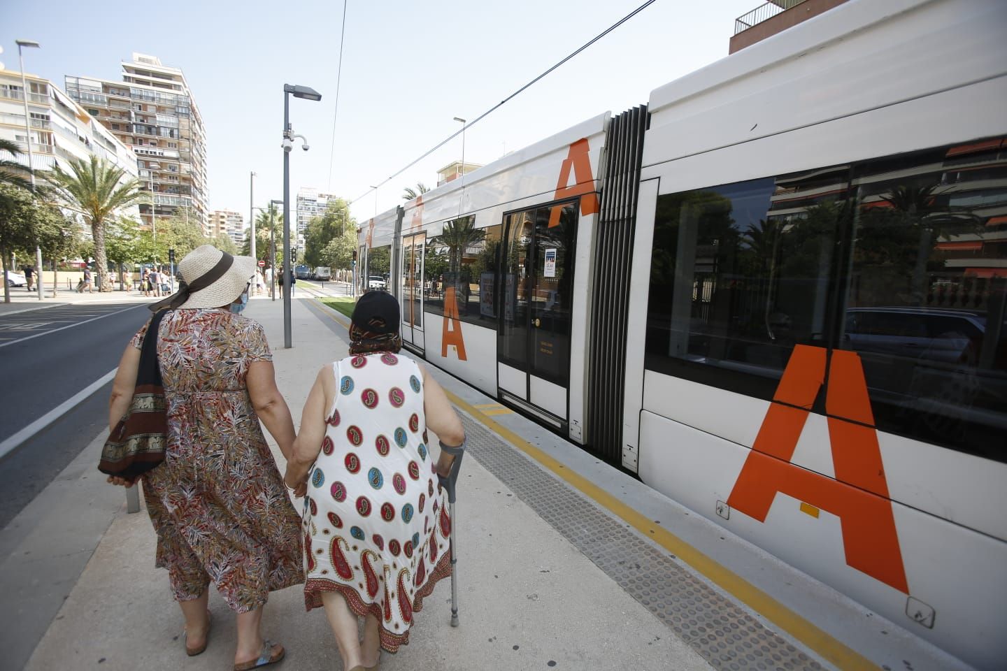 La conexión del TRAM de Alicante con el Hospital de Sant Joan se hará con un ramal desde la playa de San Juan
