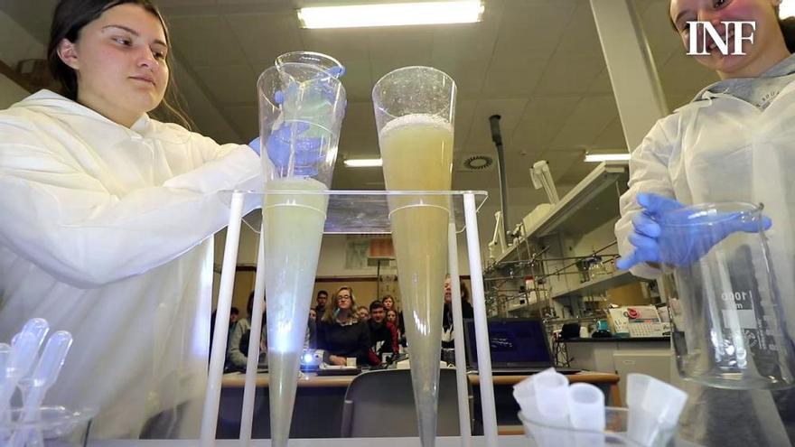 La ciencia conquista a los escolares en Alcoy