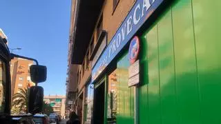 Carrefour ofrece mantener los 44 empleos de Provecaex tras acordar la compra de tres tiendas en Cáceres