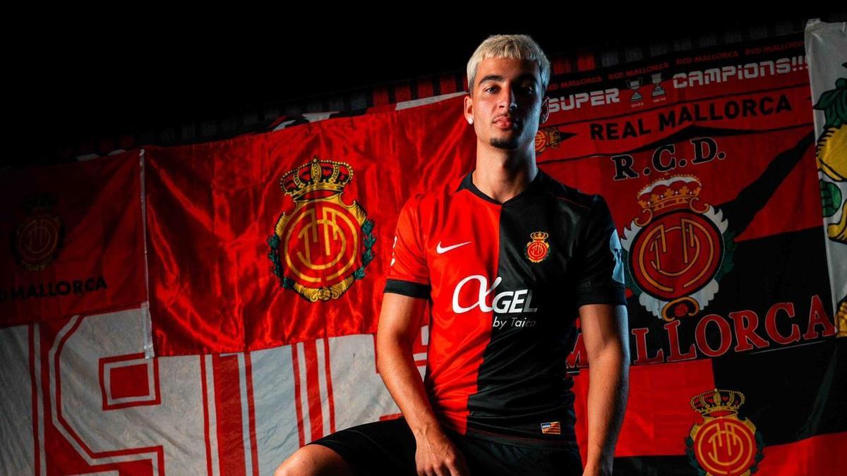 Estoy muy orgulloso de poder ponerme la camiseta del Mallorca