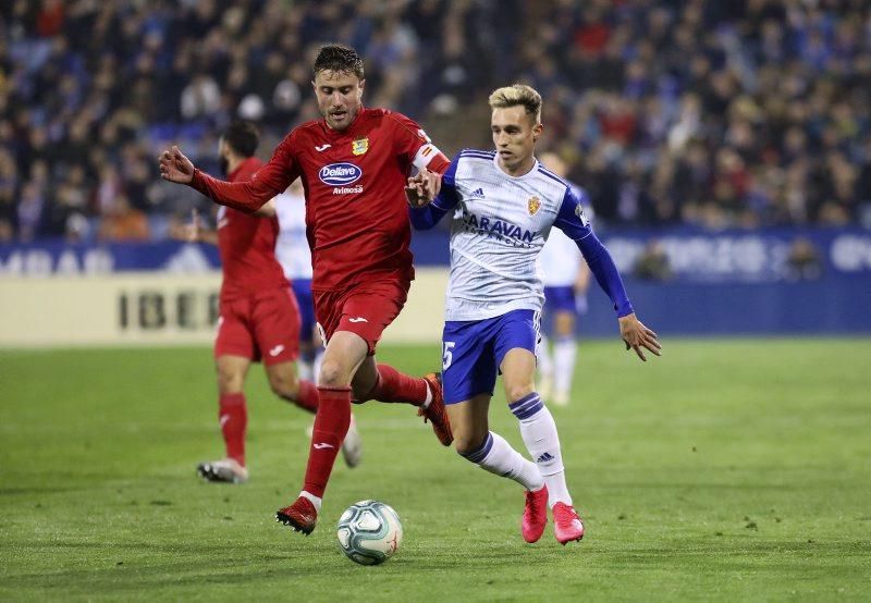 Partido entre el Real Zaragoza y el Fuenlabrada