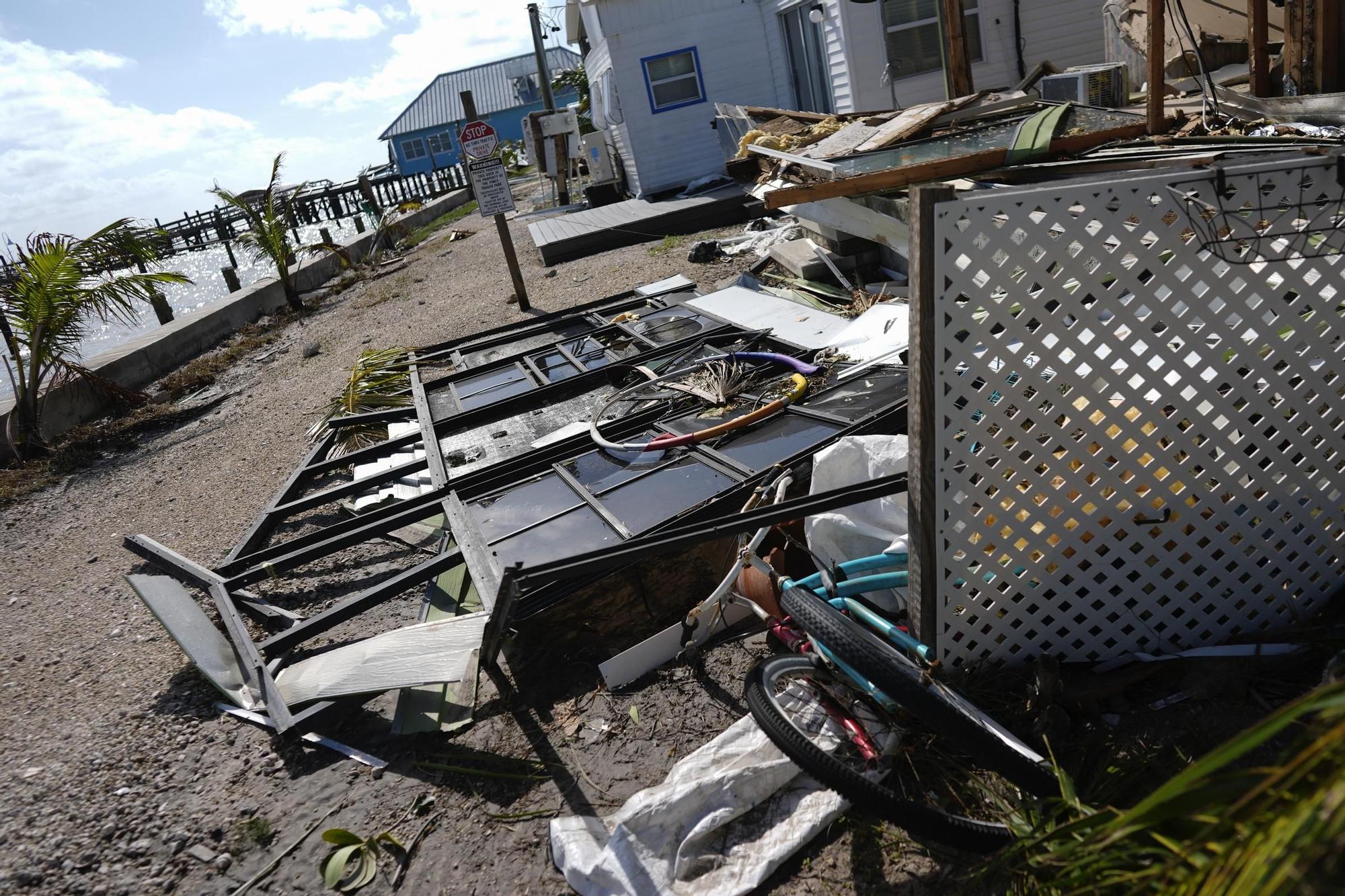 Els efectes de l'huracà Milton, en imatges