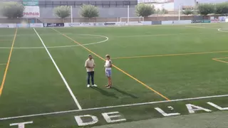 L’Alcora completa la renovación del césped del campo de fútbol