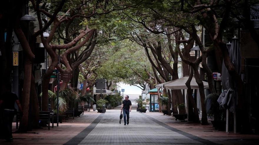 Una calle de Santa Cruz este sábado.