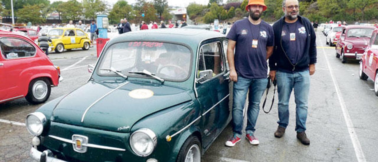 Galicia estuvo represenada por 18 Seat 600 del &quot;Clube 600 Galicia&quot;. // R.R.