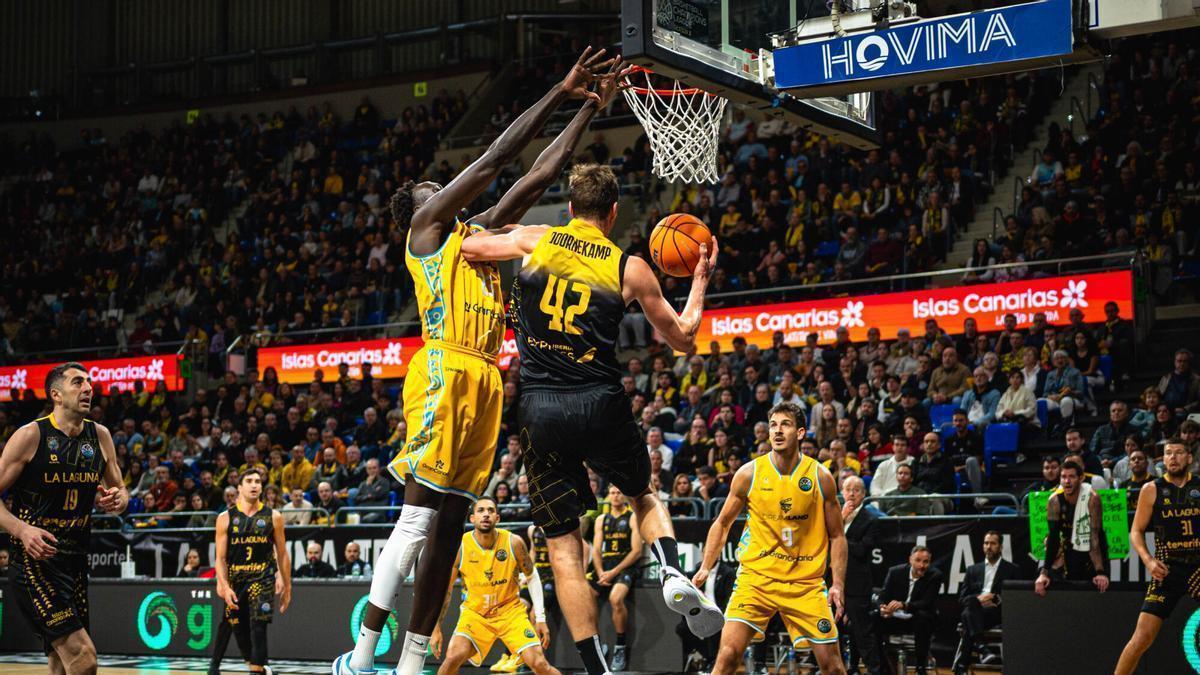 Baloncesto: La Laguna Tenerife - Dreamland Gran Canaria