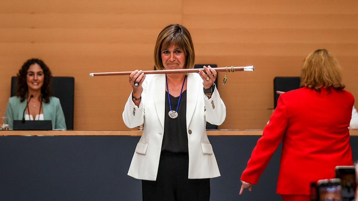 Núria Marín (PSC), proclamada de nuevo alcaldesa de L'Hospitalet este sábado 17 de junio.
