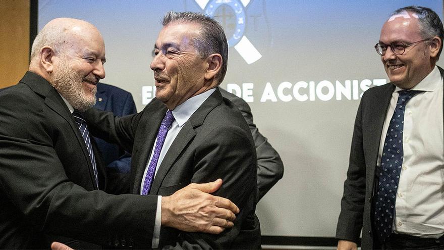 El expresidente canario Paulino Rivero se convierte en el máximo dirigente del Tenerife