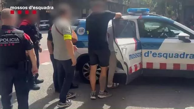 Vídeo | la detenció a Barcelona de l'home turc que va estar durant l'agost a la Costa Brava.