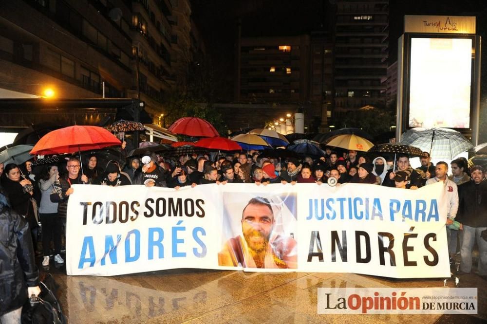 Protesta por la agresión a Andrés Martínez