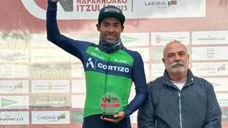 Sergio Chumil, del Padronés Cortizo, fue el mejor en la etapa reina de la Vuelta a Navarra