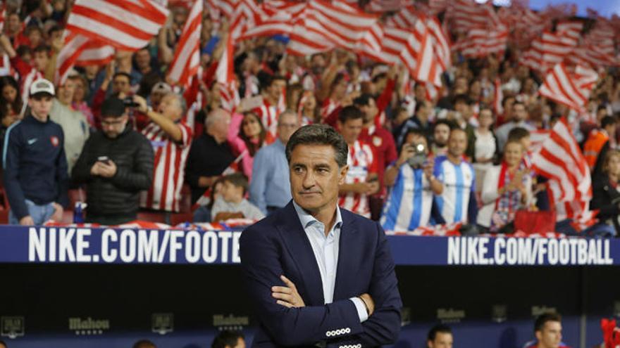 Míchel, ayer, en el Wanda Metropolitano. El Málaga CF no pudo puntuar en la nueva casa del Atleti.