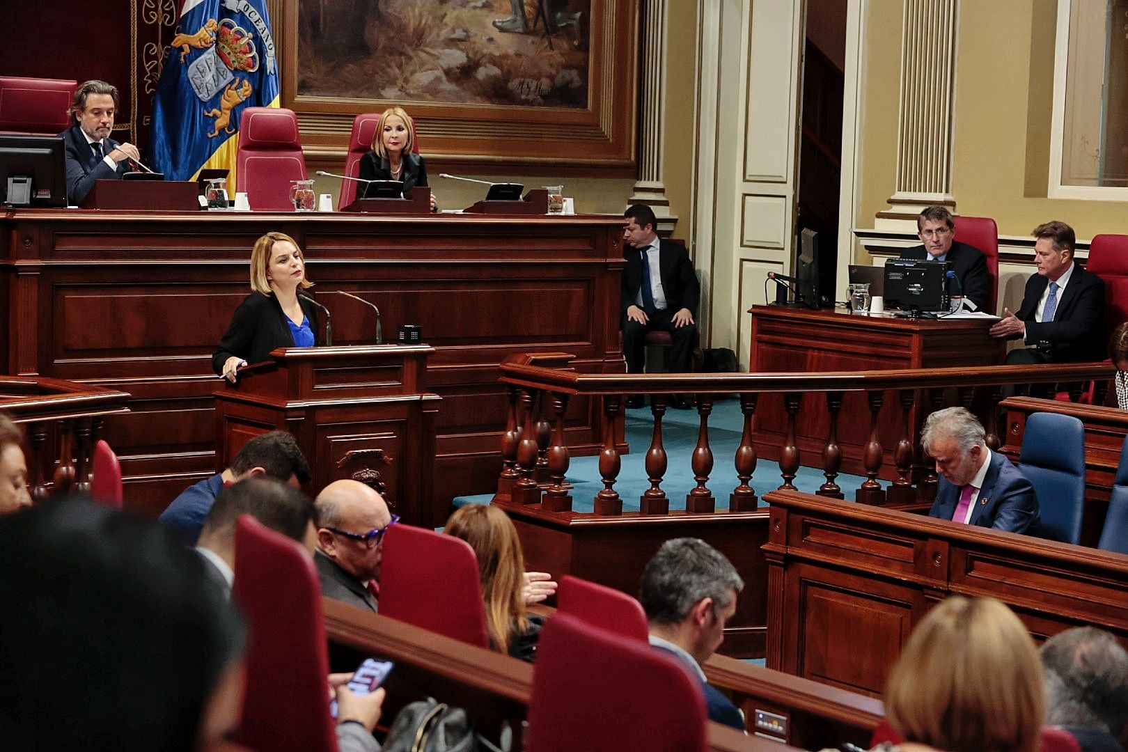 Pleno extraordinario en el Parlamento de Canarias (19/01/2023)