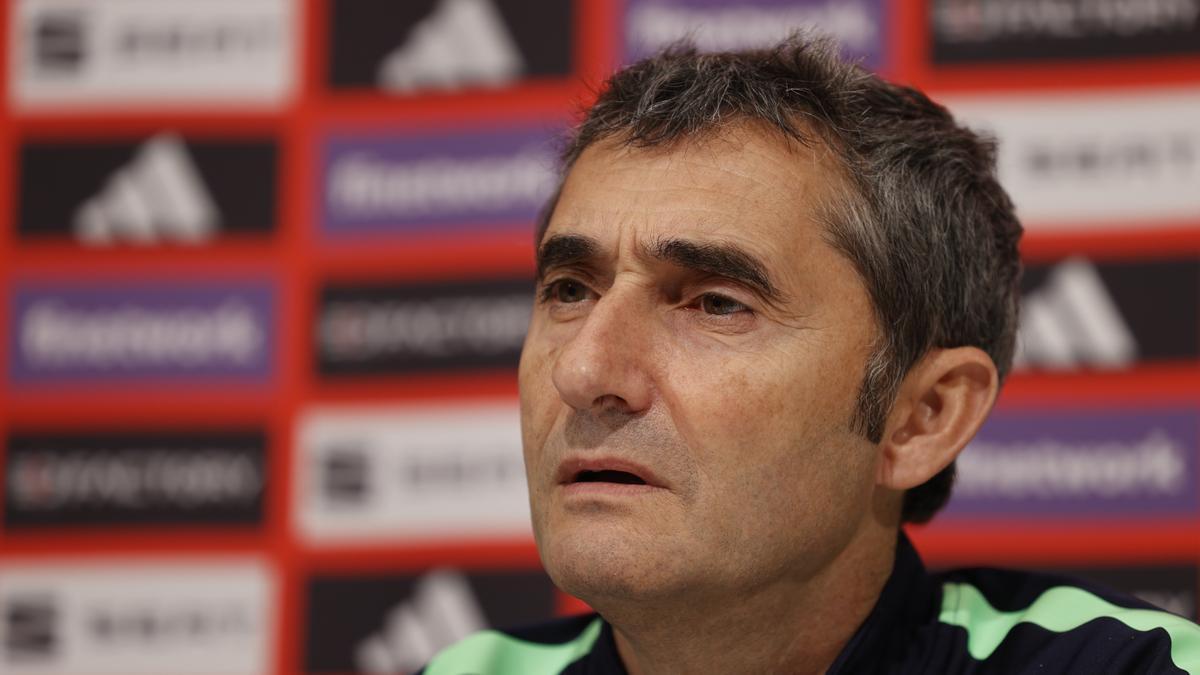 Valverde: "A veces se echa mano de la historia, pero las estadísticas se escriben en el presente"
