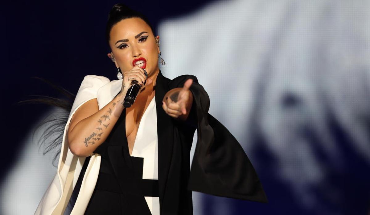 Lovato en una de sus últimas actuaciones.