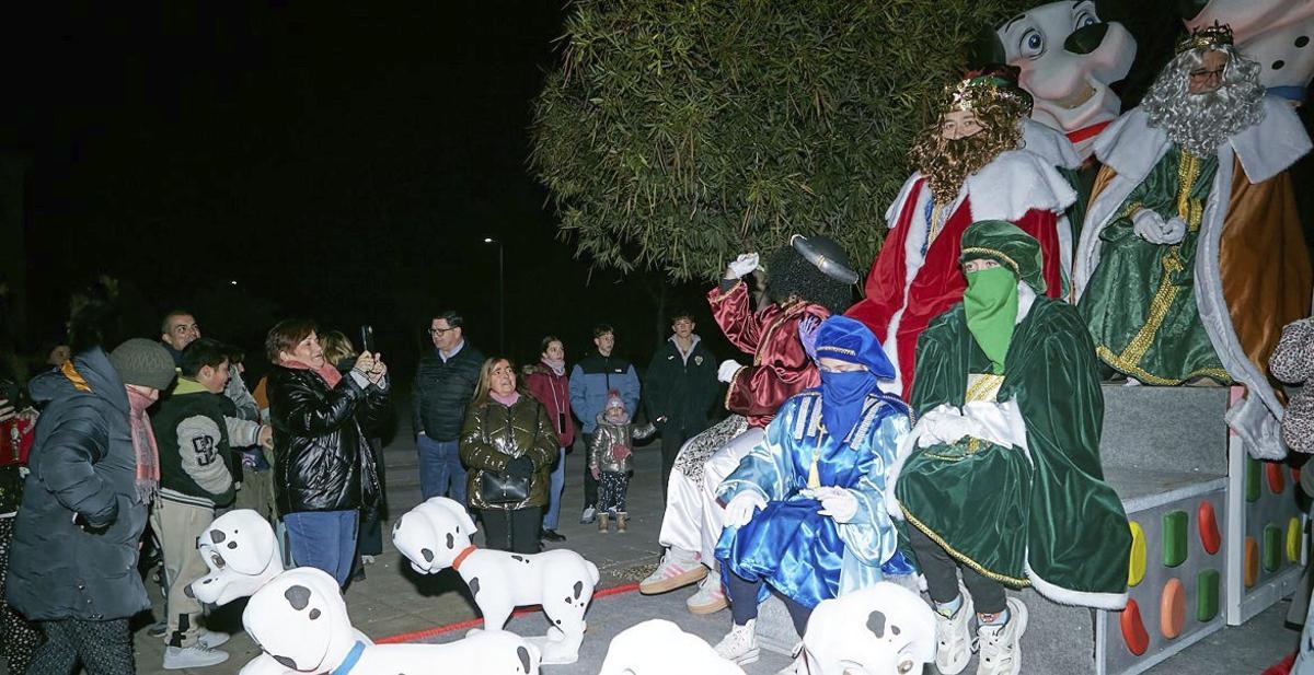 La carroza de los Reyes Magos en Belchite.