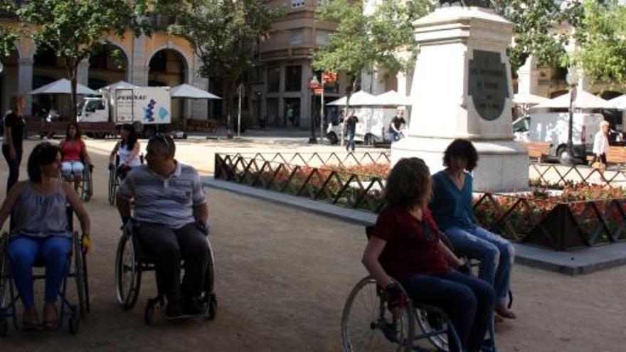 Girona elaborarà rutes turístiques accessibles en cadira de rodes