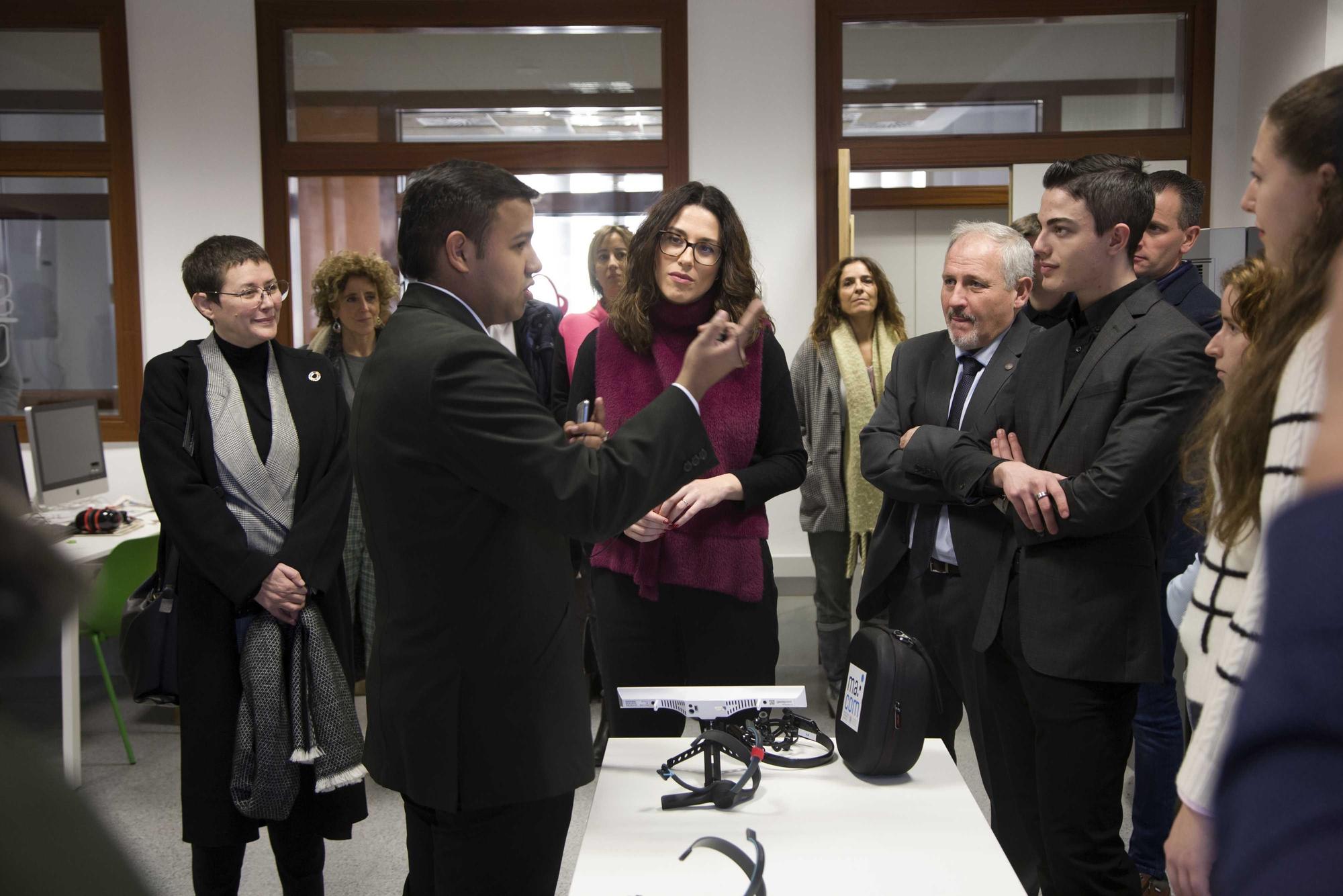 Aitana Mas visita la UPV en Alcoy