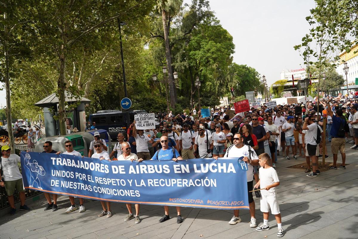 Las imágenes de la manifestación de Airbus en Sevilla