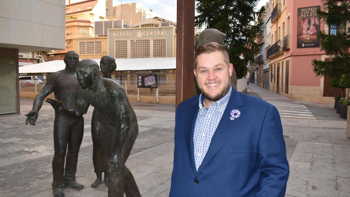 Desde el Ayuntamiento de Elche, el equipo dirigido por Mariano Valera lucha contra la violencia de género.