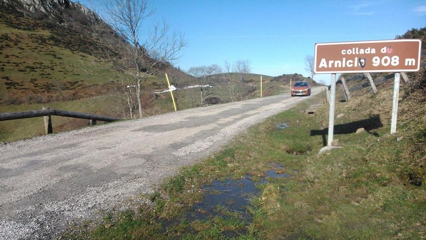 El arreglo de una de las peores carreteras de Asturias costará casi 23 millones: el alto de la Collá d&#039;Arniciu por fin se reformará