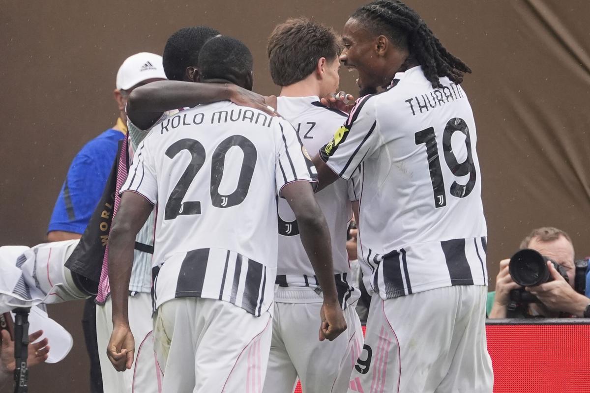 Juventus players celebrate a goal during the Club World Cup Group G soccer match between Juventus and Wydad AC in Philadelphia, Sunday, June 22, 2025. (AP Photo/Chris Szagola)