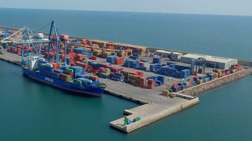 PortCastelló bate su récord histórico en  tráfico total de mercancías