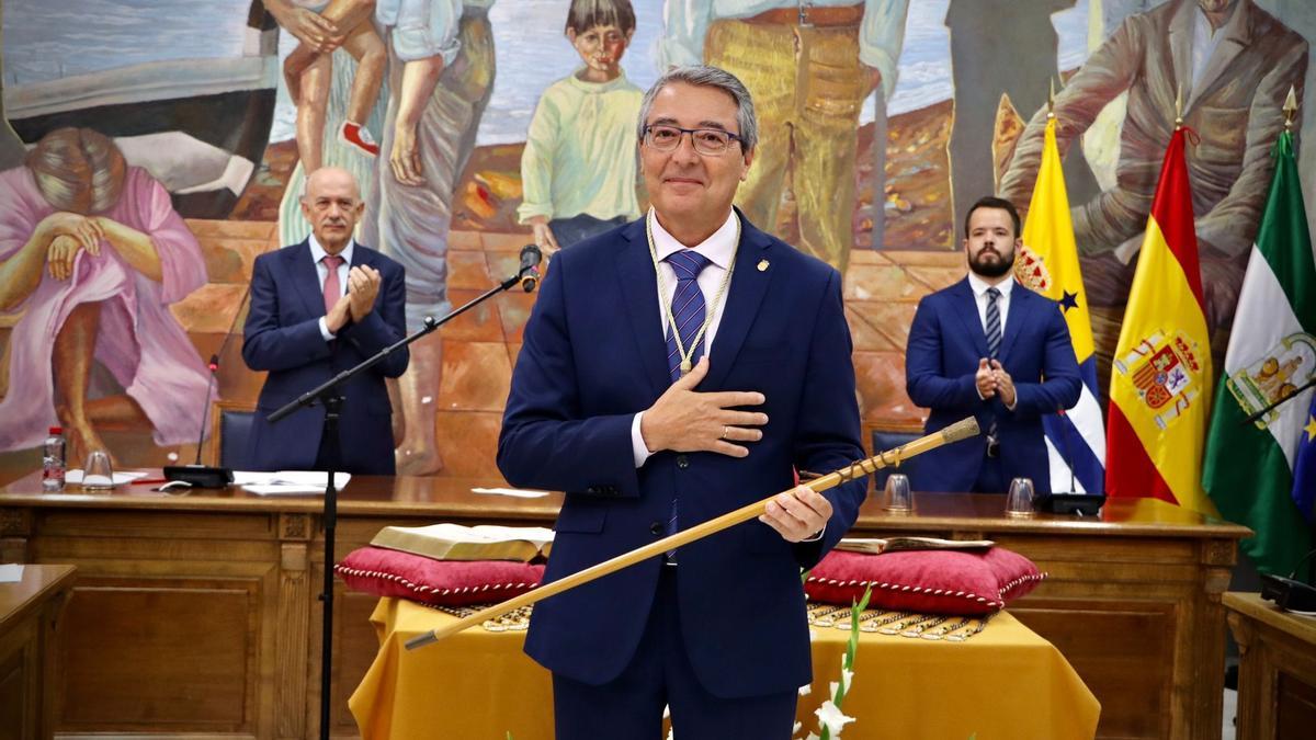 Francisco Salado, investido como alcalde de Rincón de la Victoria