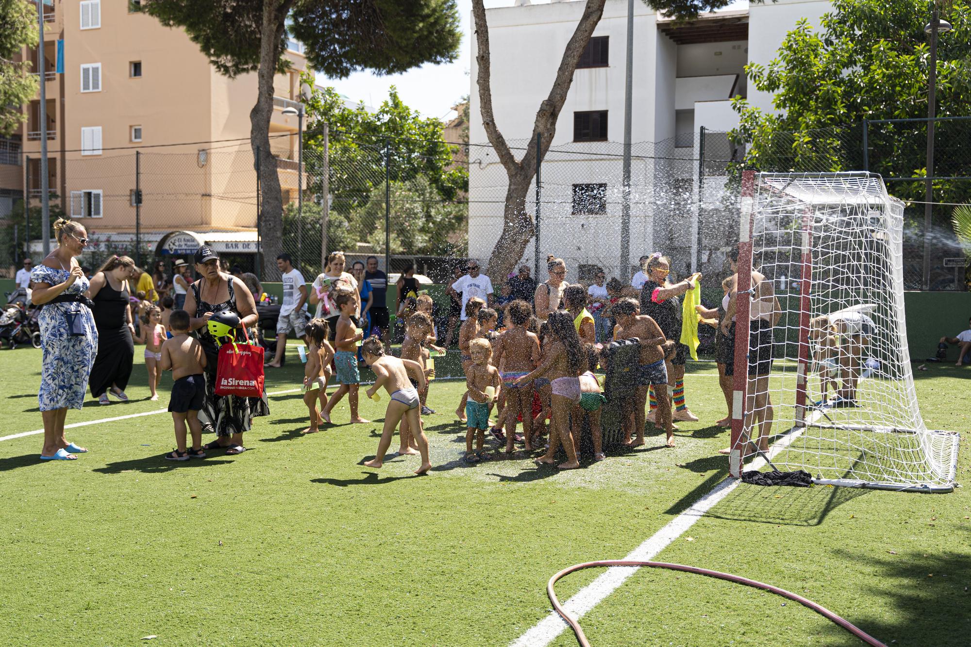 Juegos infantiles en las fiestas de Platja d'en Bossa