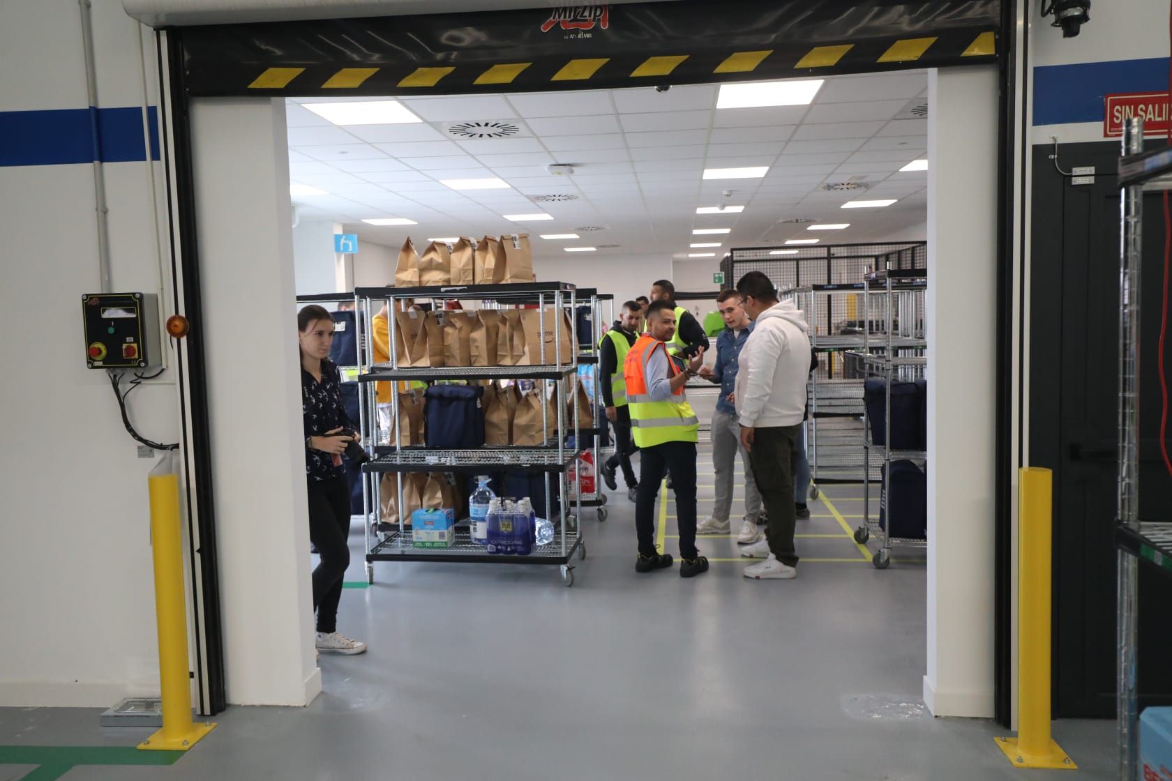 FOTOGALERÍA | Amazon Fresh desembarca en Zaragoza