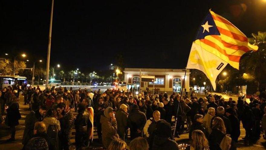 El apoyo a la independencia de Cataluña retrocede y el &#039;no&#039; le aventaja en siete puntos