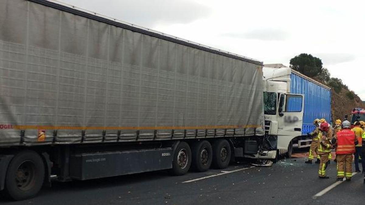 Marlaska califica de "inasumible" la cifra de fallecidos en accidentes de tráfico