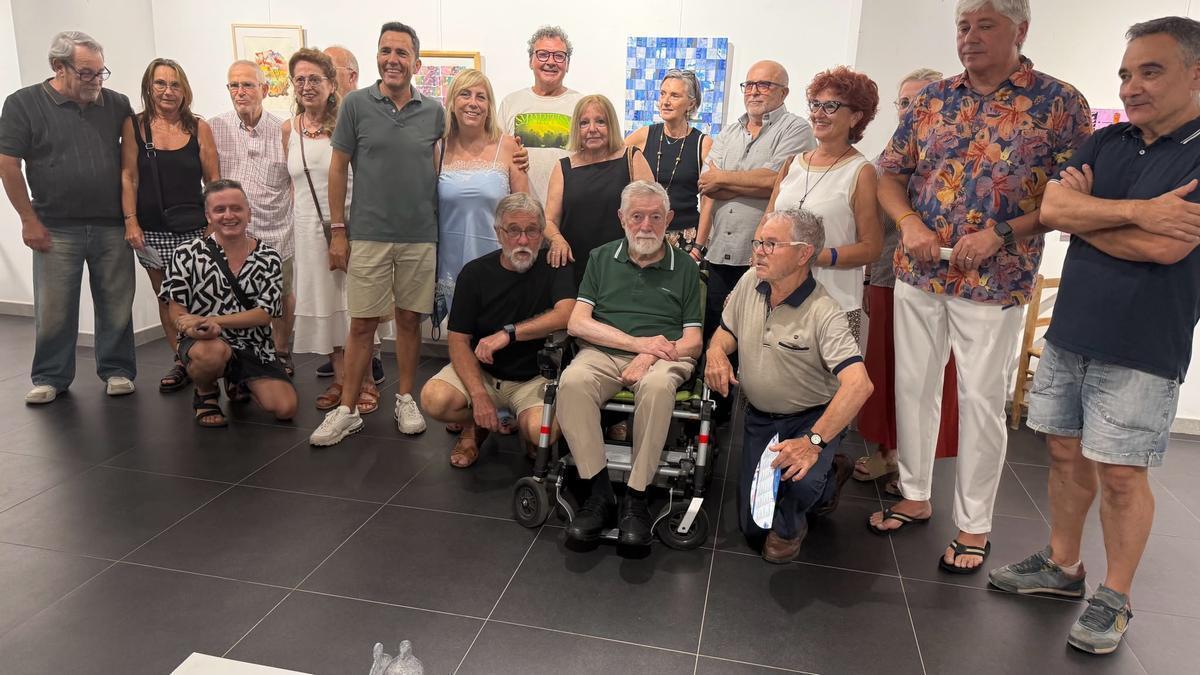 Imagen de los participantes, con el alcalde de Canet.