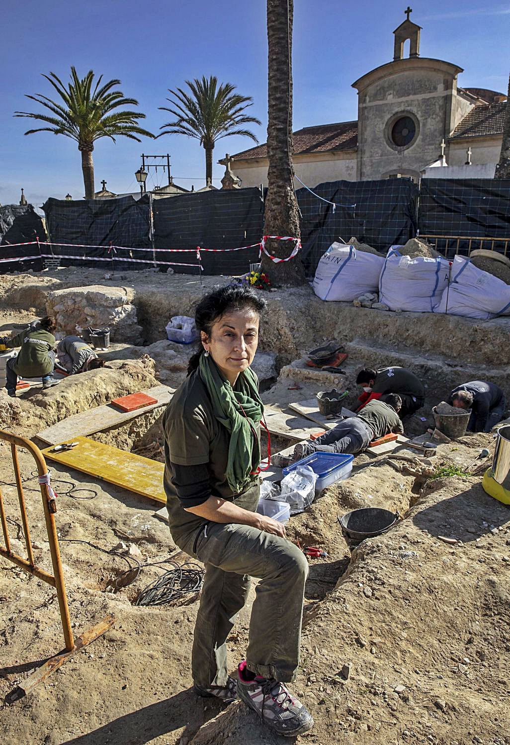 La directora de las excavaciones, Lourdes Herrasti.